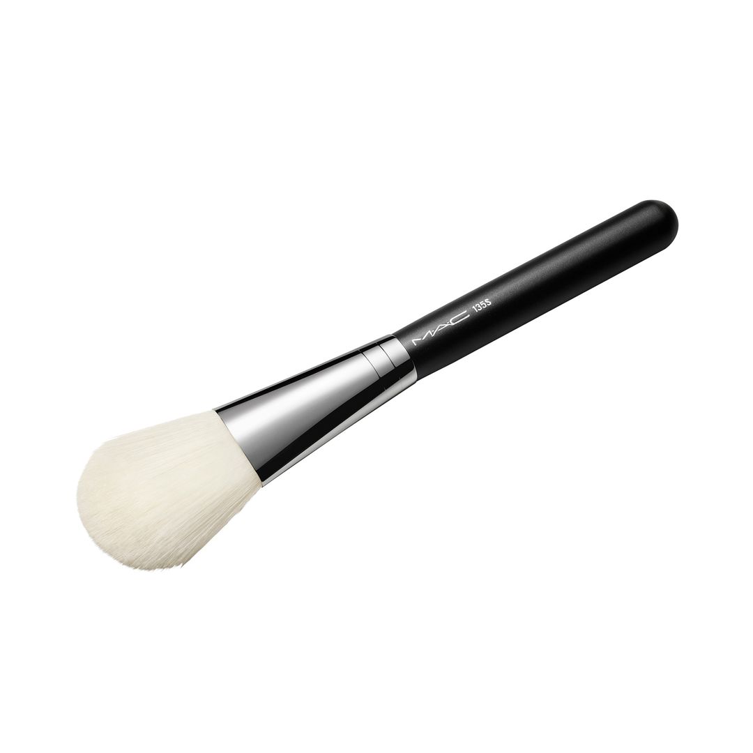 Brochas y Pinceles 135S Large Flat Powder