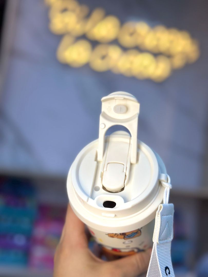 VASO TÉRMICO CAPIBARA Y LABUBU