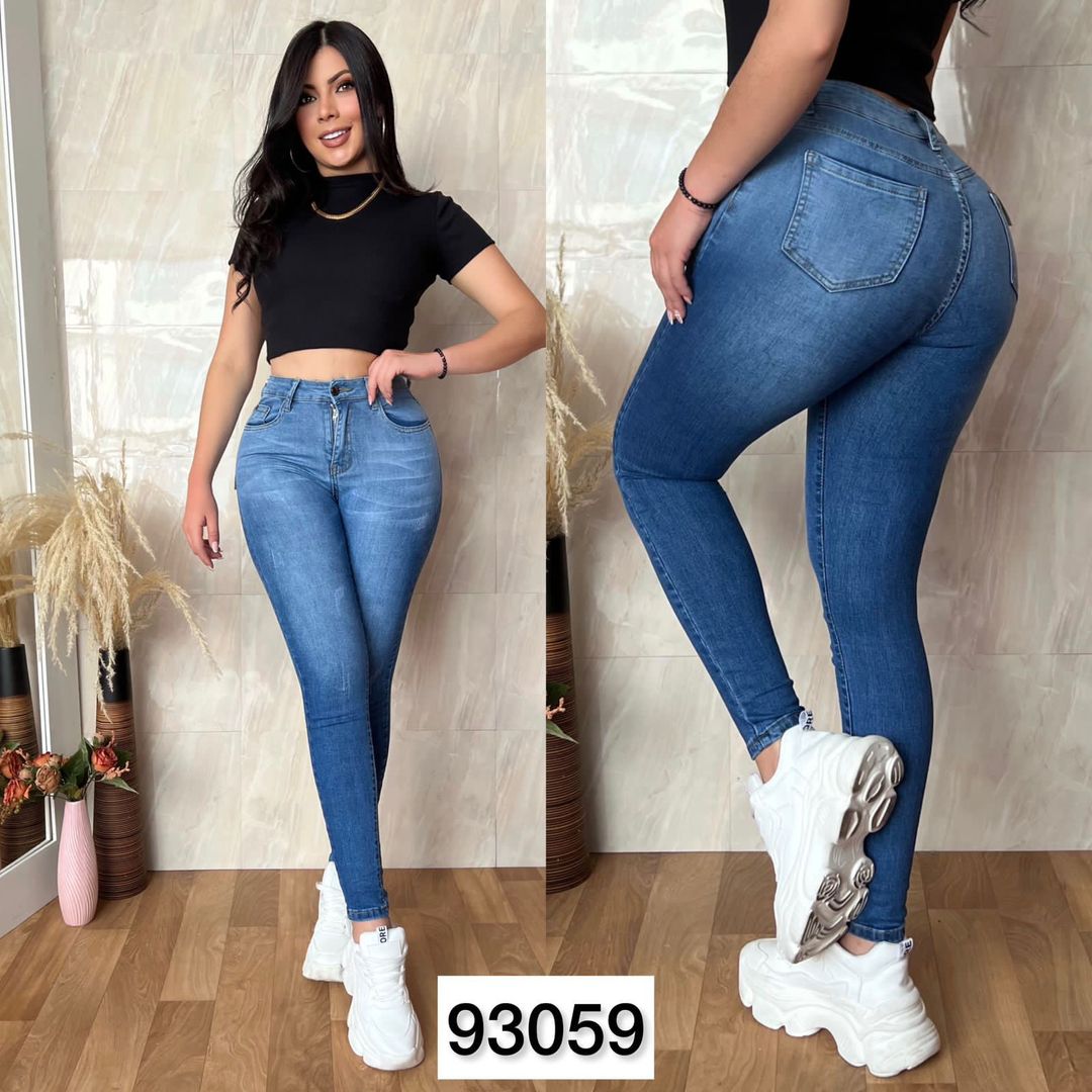 Jeans premium $55.000 _ Sin rotos