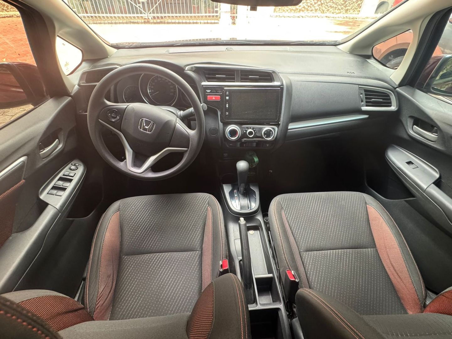 HONDA WRV AUT LX 2020