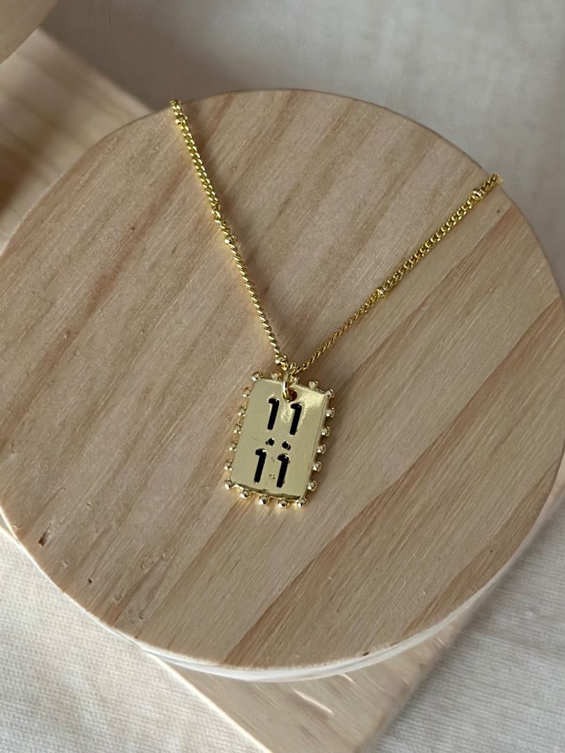 Cadena 11:11 