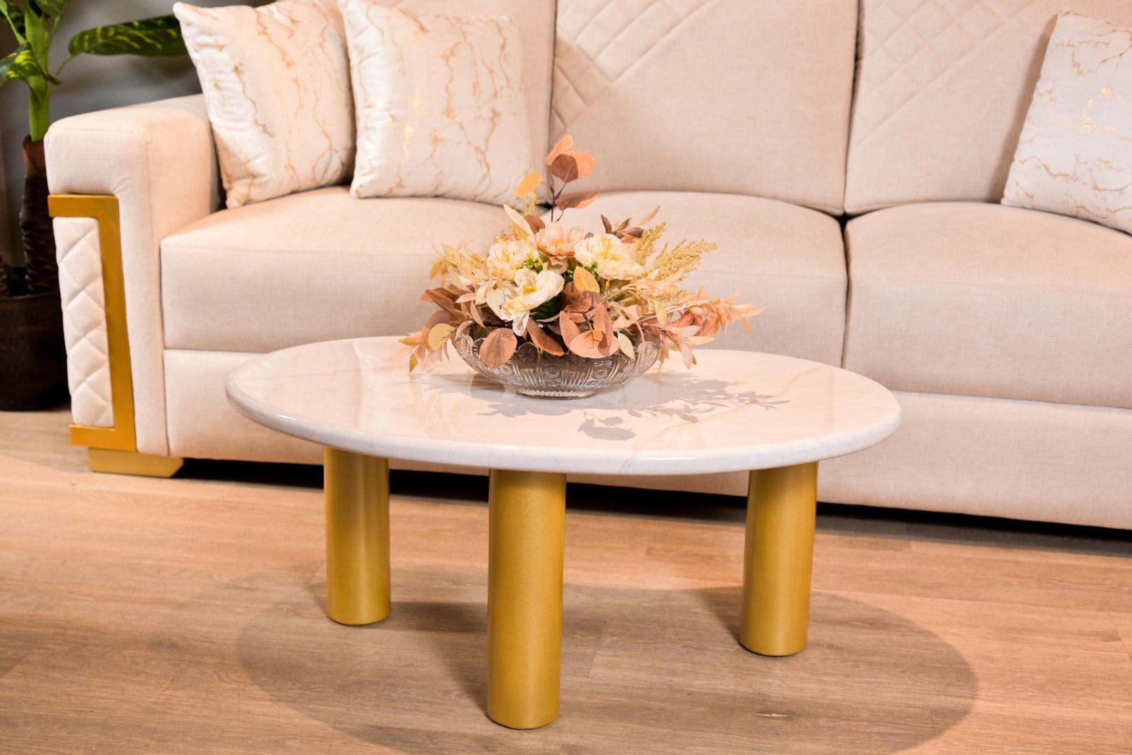 SOFA OLIVER 3 PTS + 2 SILLAS VETTE Y MESA DE CENTRO P.M