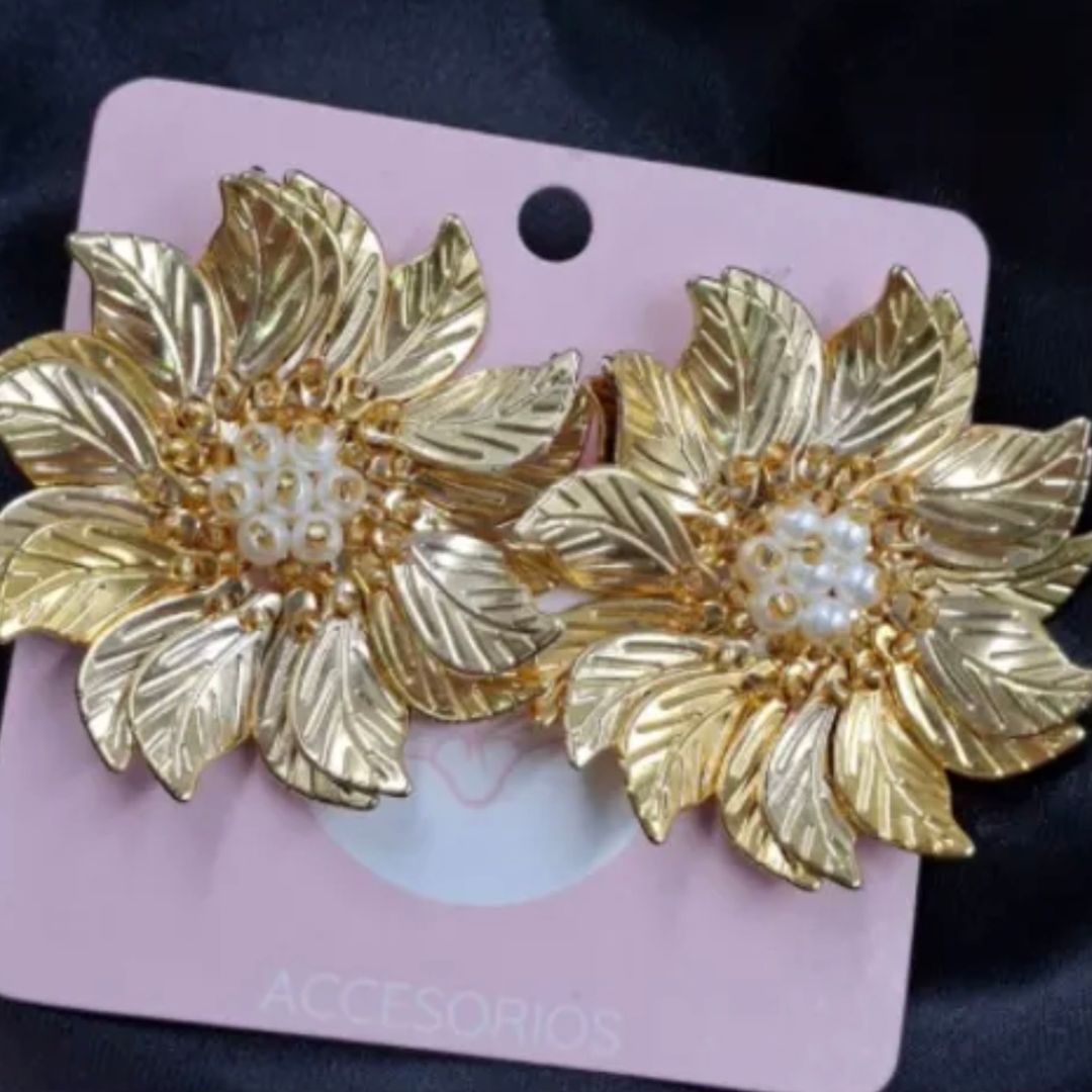 ARETA FLOR DORADA MEDIANA