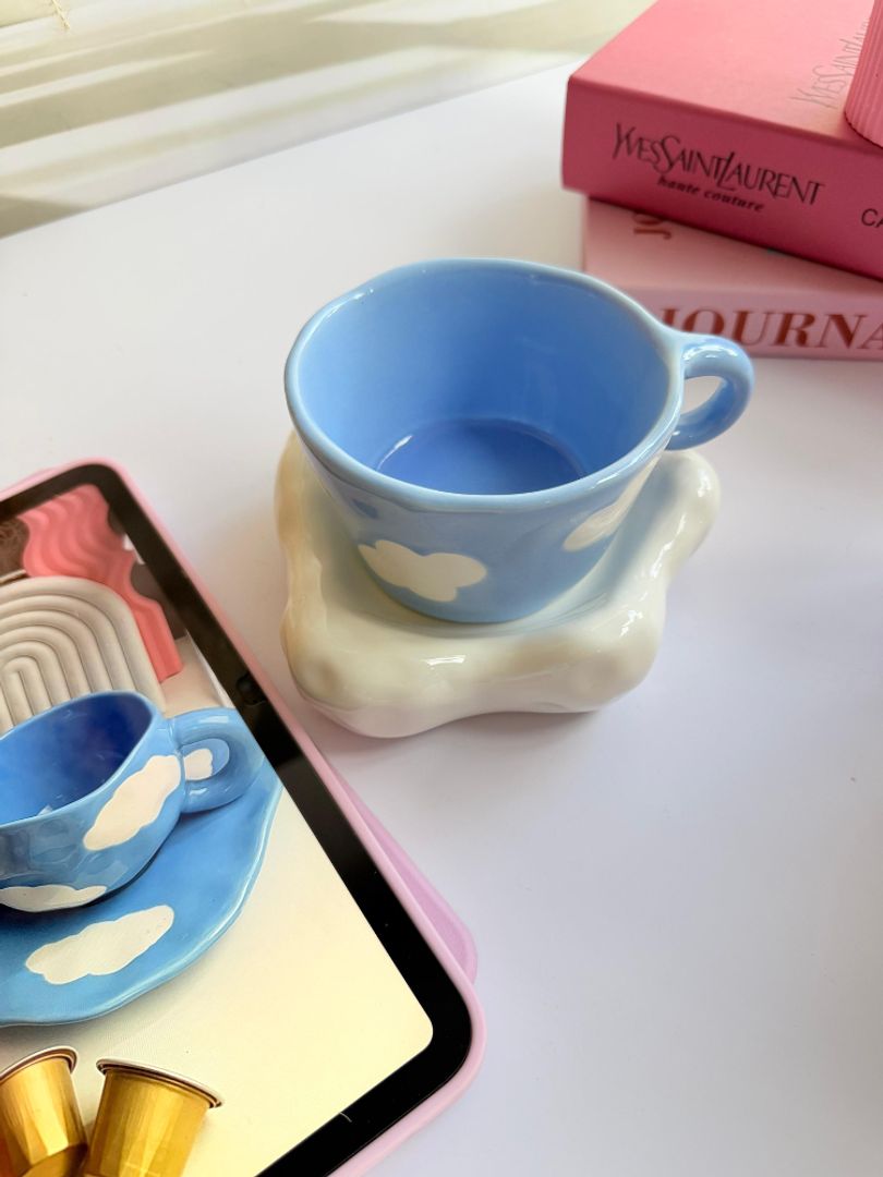 MUG NUBE + PLATO