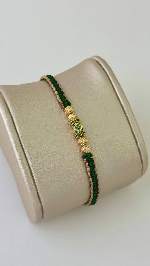 MANILLA DE HOMBRE VERDE