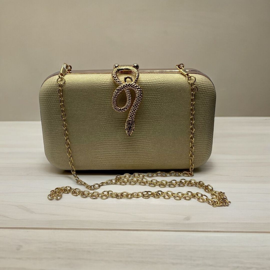 Cartera, dorado y plateado 