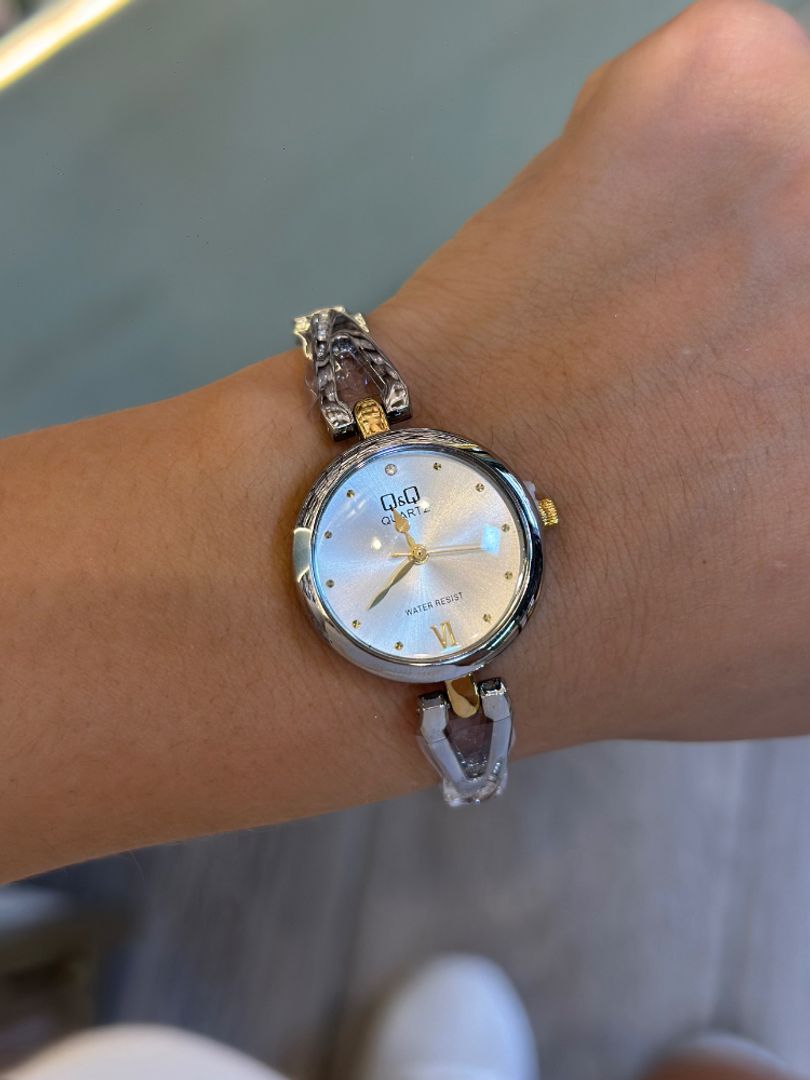 Reloj Q&Q combinado 