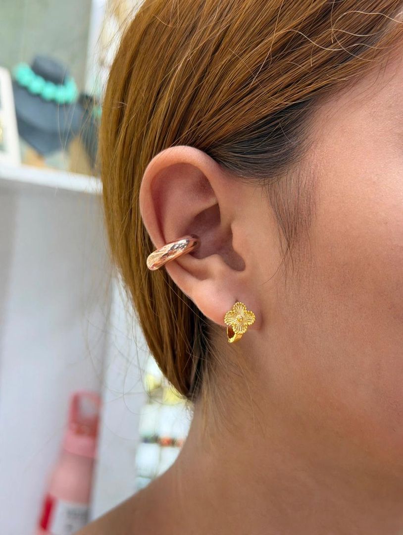 Earcuff