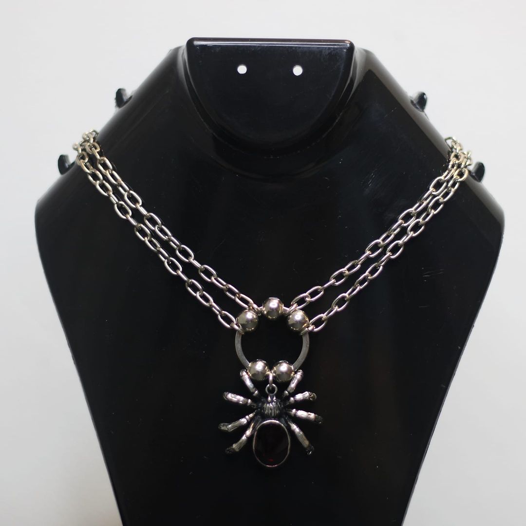 COLLAR ARAÑA