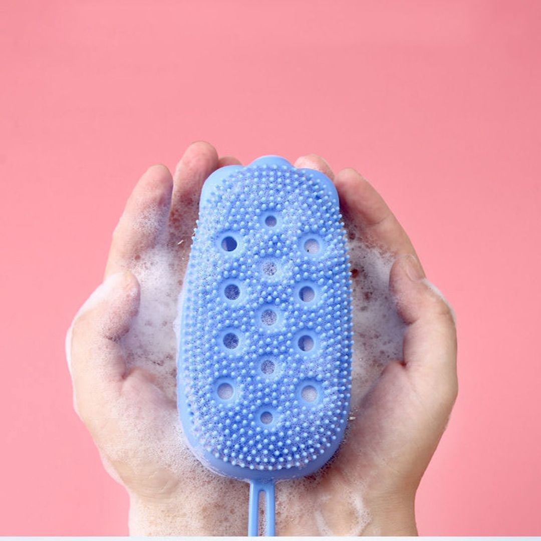 Cepillo de silicon para baño AGE 157
