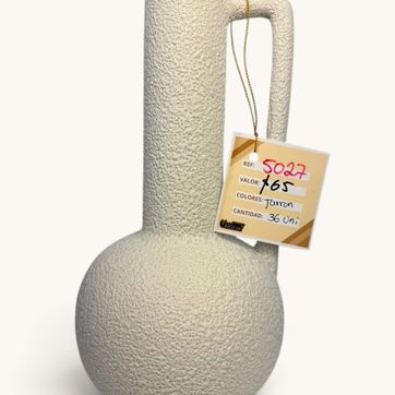 Imagen del producto BASE MINIMALISTA TIPO JARRA POLIRESINA