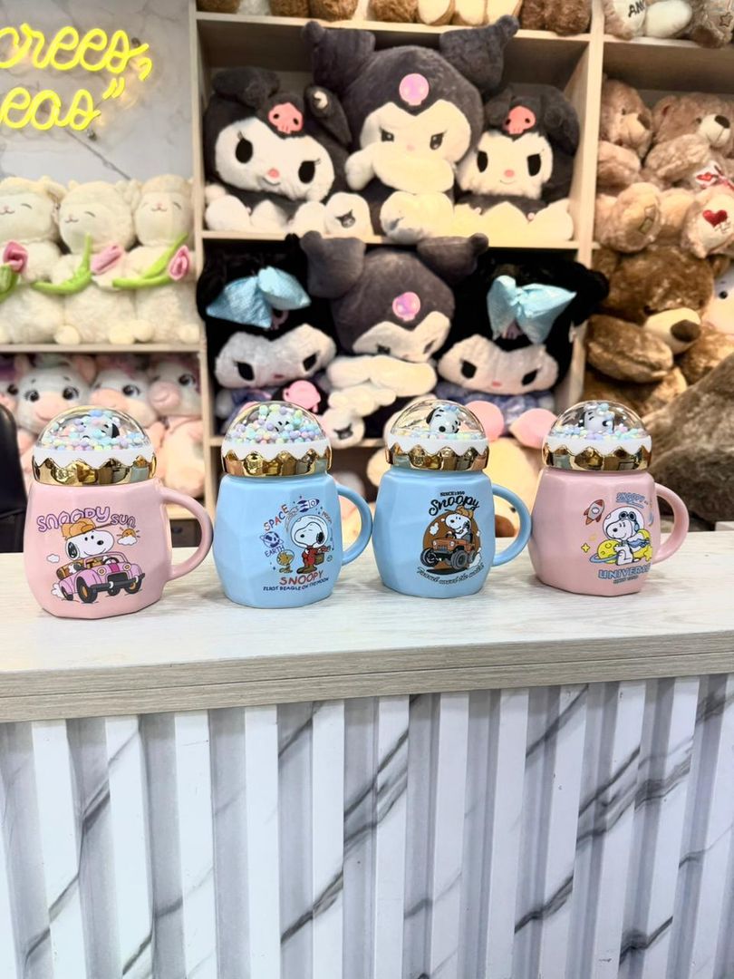 MUG GATOS TAPA NIEVE SNOOPY