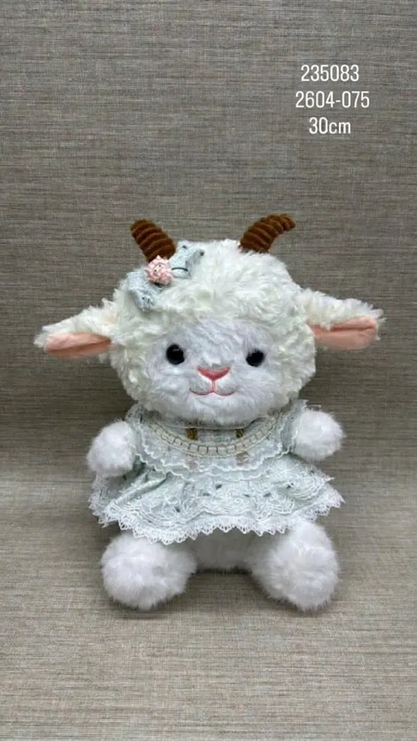 OVEJITA CON VESTIDO ELEGANTE DE 30 CM