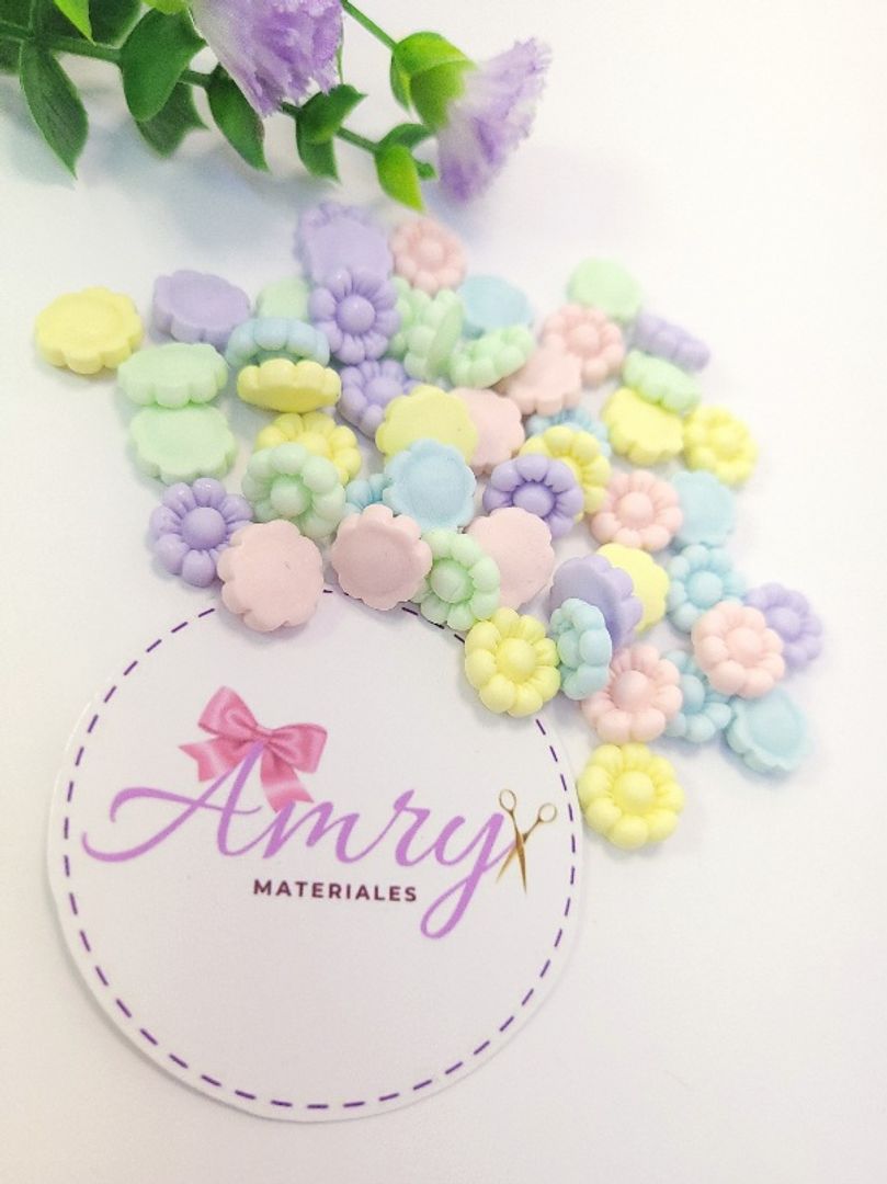Kit 50 Flores 1cm Pasteles Surtidas