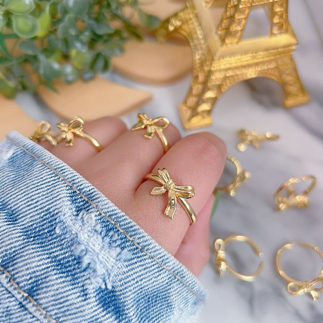 Anillos ajustables en rodio