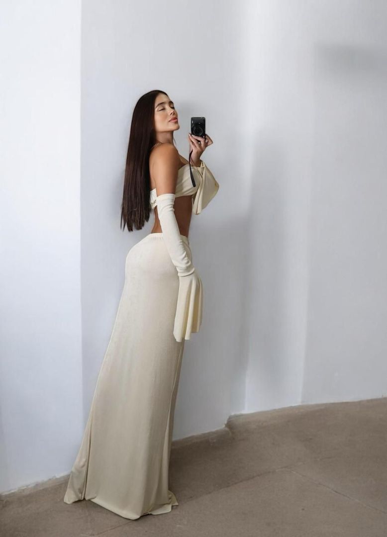 SET GLAM