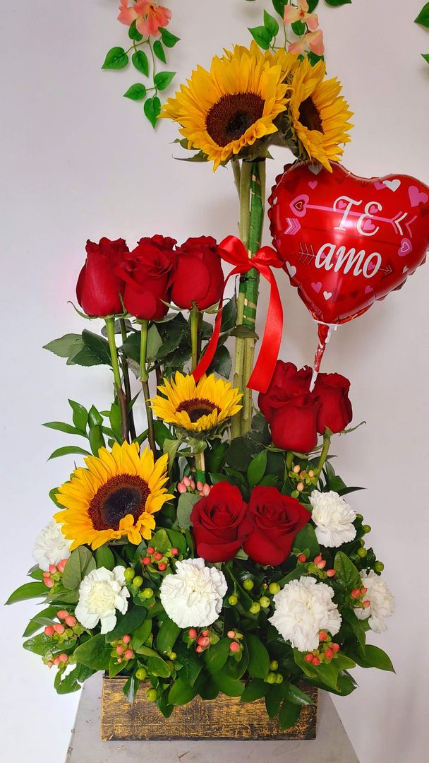 rosas y girasoles en niveles