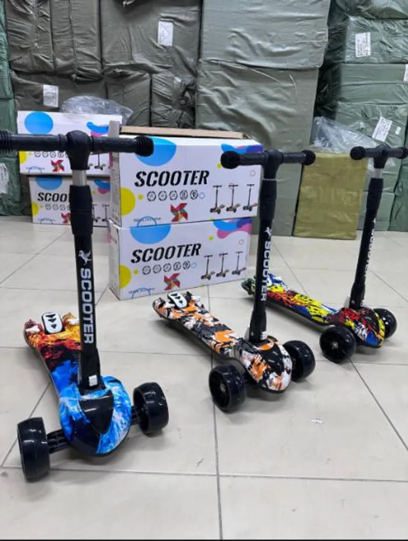 PATINETA SCOOTER DE HUMO