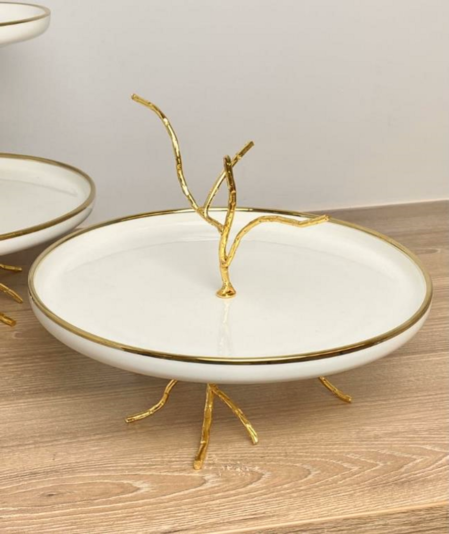 Base para pasteles en cerámica blanca con dorado