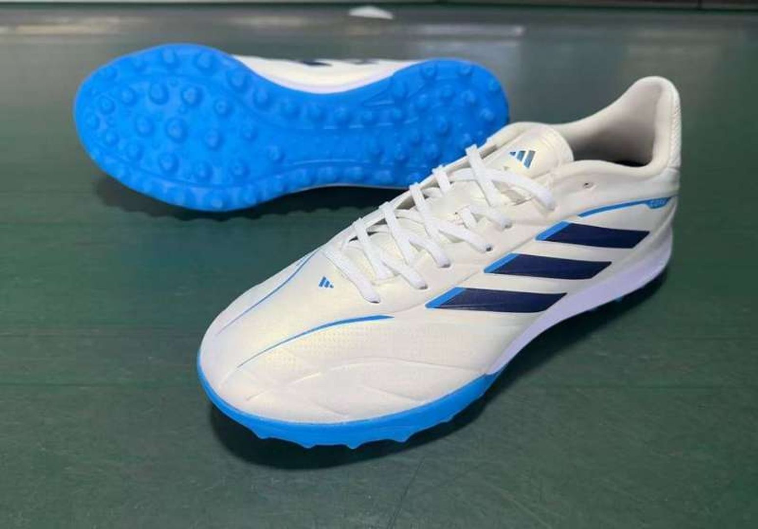 Tenis Copa Mundo TF - Sintética / Turf Lote 1