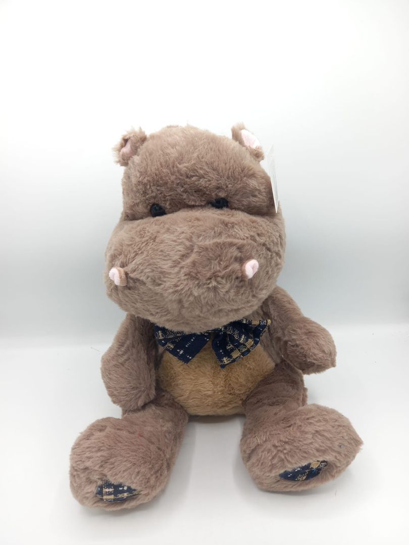 HIPOPÓTAMO CORBATÍN  