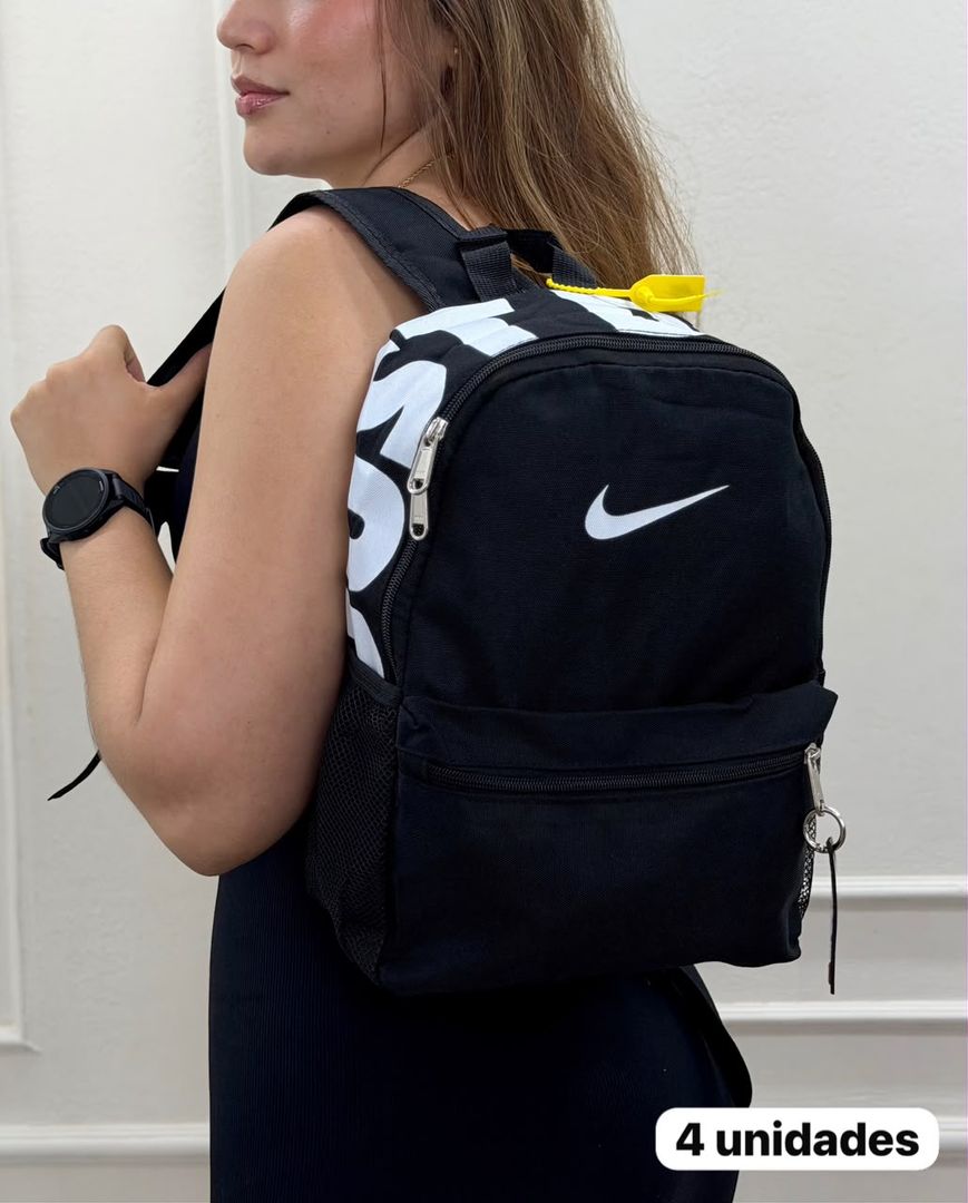 Morral Nike