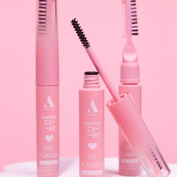 Imagen del producto 875- GEL FIJADOR DE CEJAS CON CEPILLO APLICADOR 
