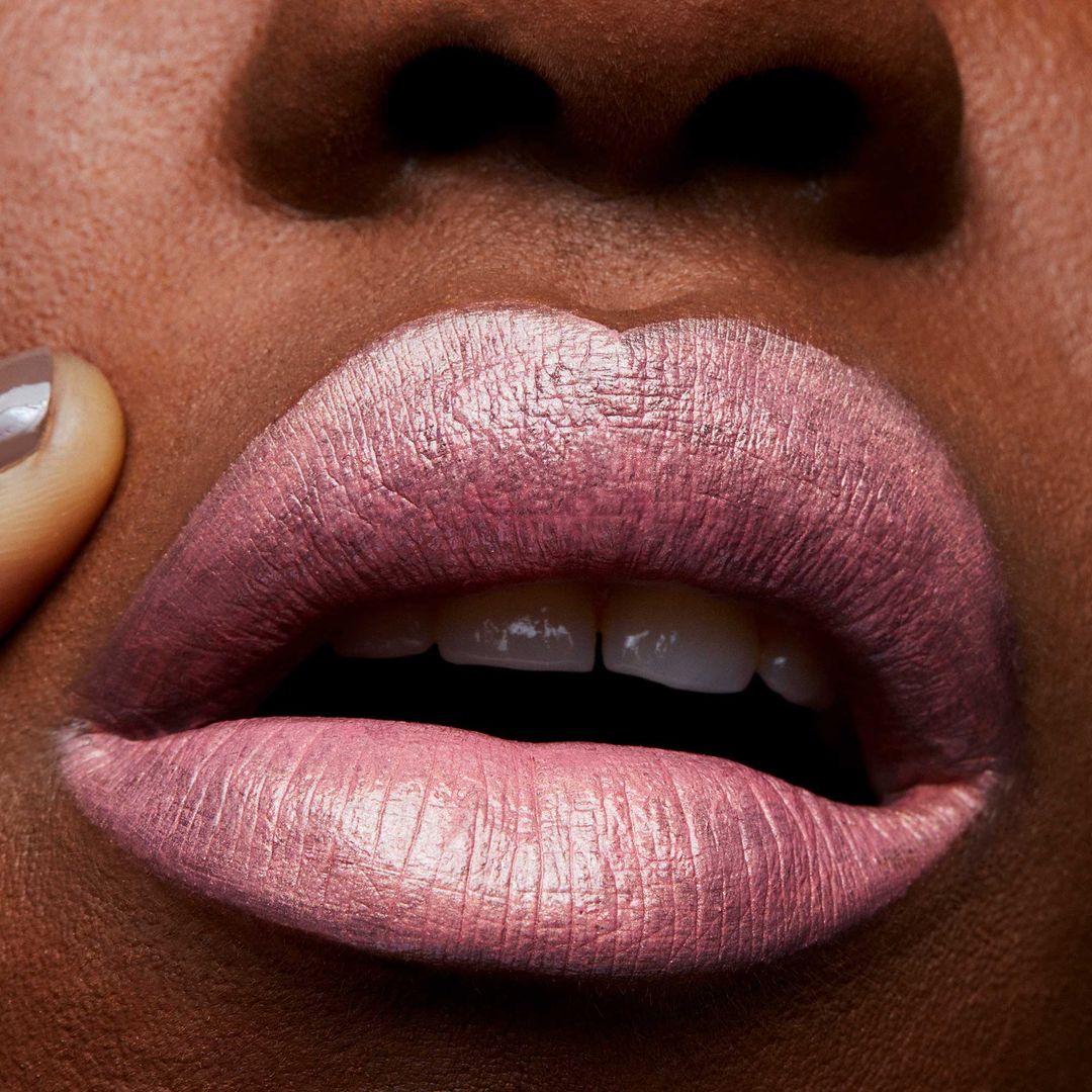 Labial Frost - Fabby