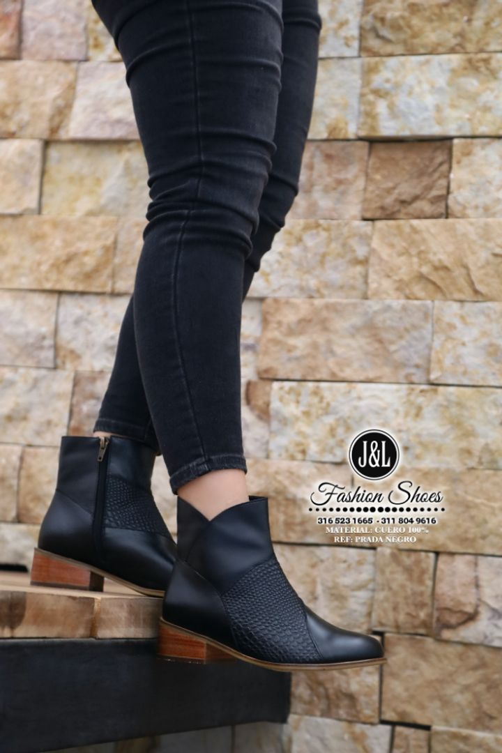 PRADA NEGRO