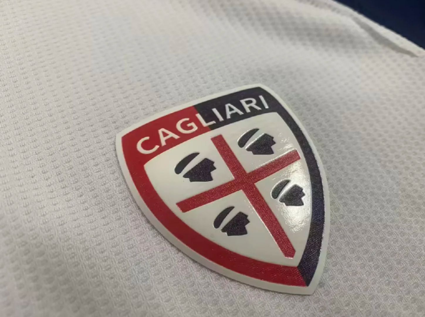 Cagliari 2026-27 Manga Corta Player