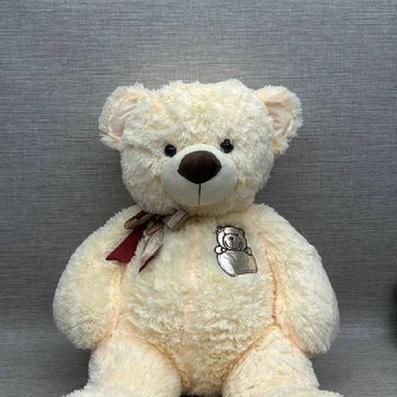 Imagen del producto OSO CLÁSICO CON SELLITO Y CINTA 60 CM 