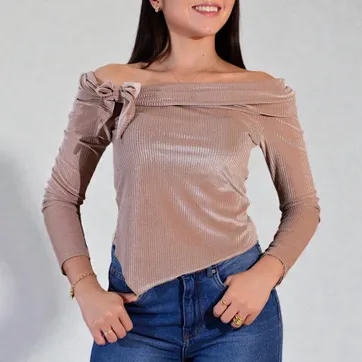 Blusa elegante hombros descubiertos  - imagen 1