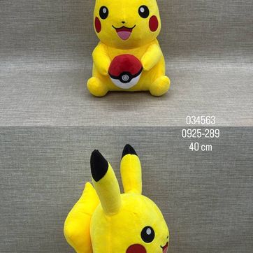 Imagen del producto PIKACHU CON POKEBOLA DE 40 CM 