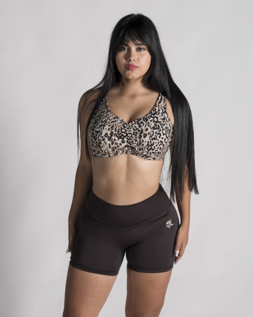 Conjunto top + short tiro alto