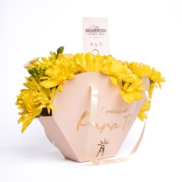 Imagen del producto Corazón flores amarillas