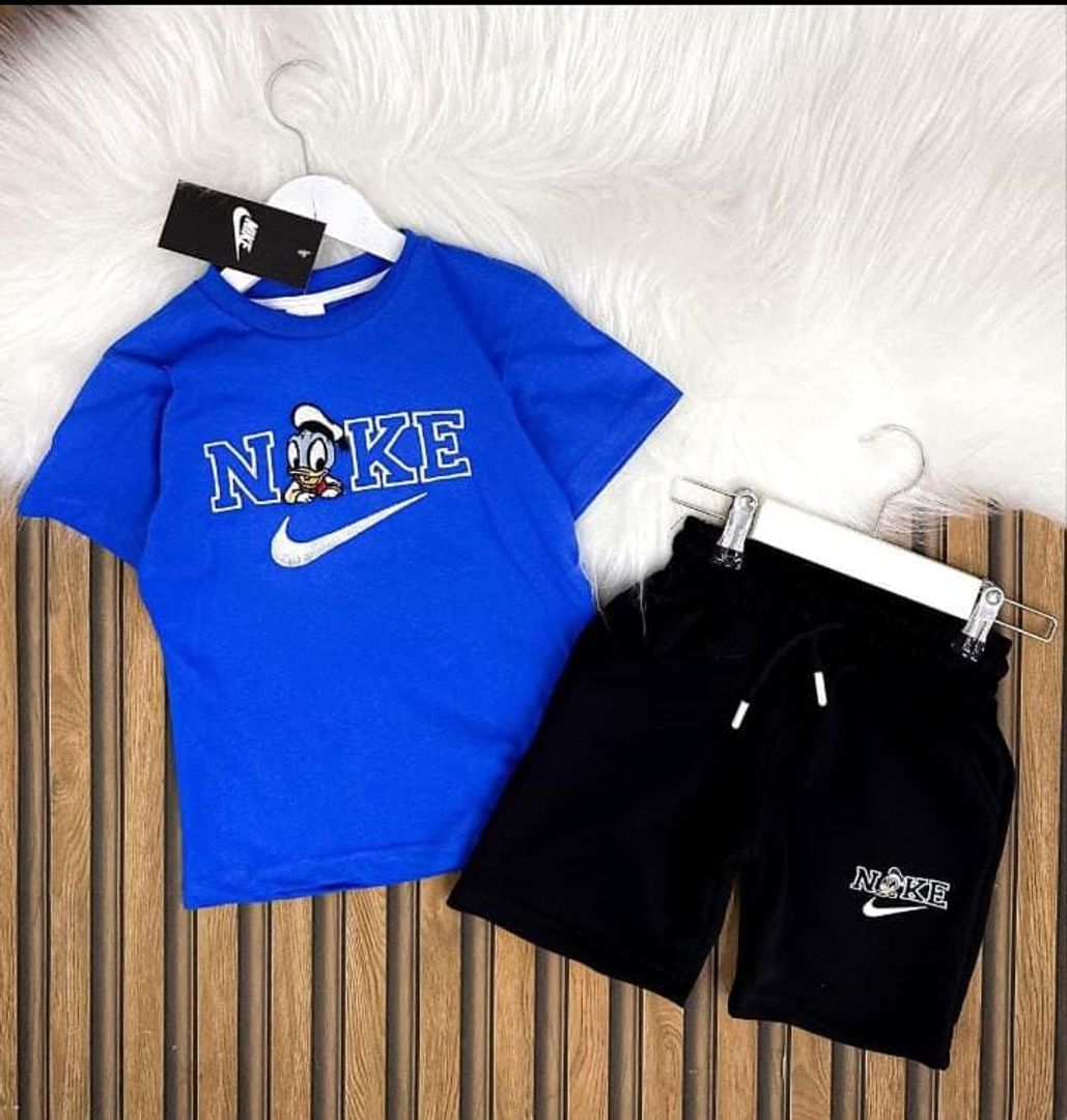 SET DE SHORT + CAMISETA NIÑO