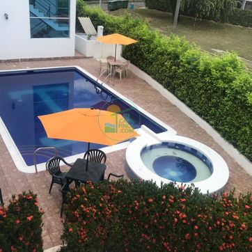 MELGAR  |12 PERSONAS - imagen 1