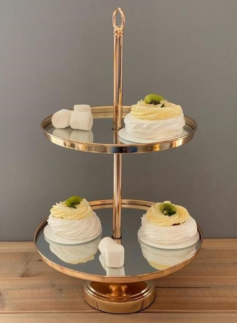 Base para pasteles dorado en metal con espejo