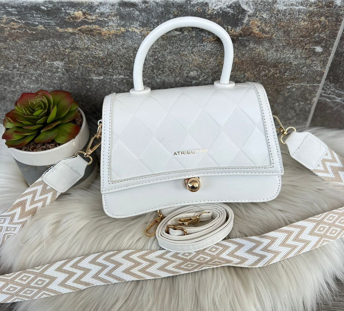 Manos Libre Atributto