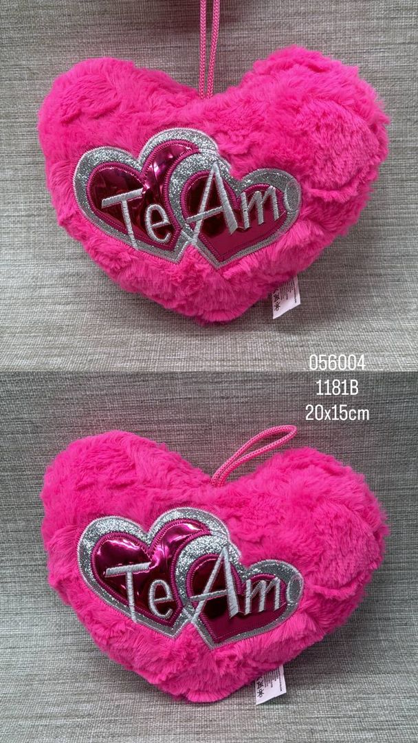 COJIN DE CORAZON SURTIDO 20 X 15 CM