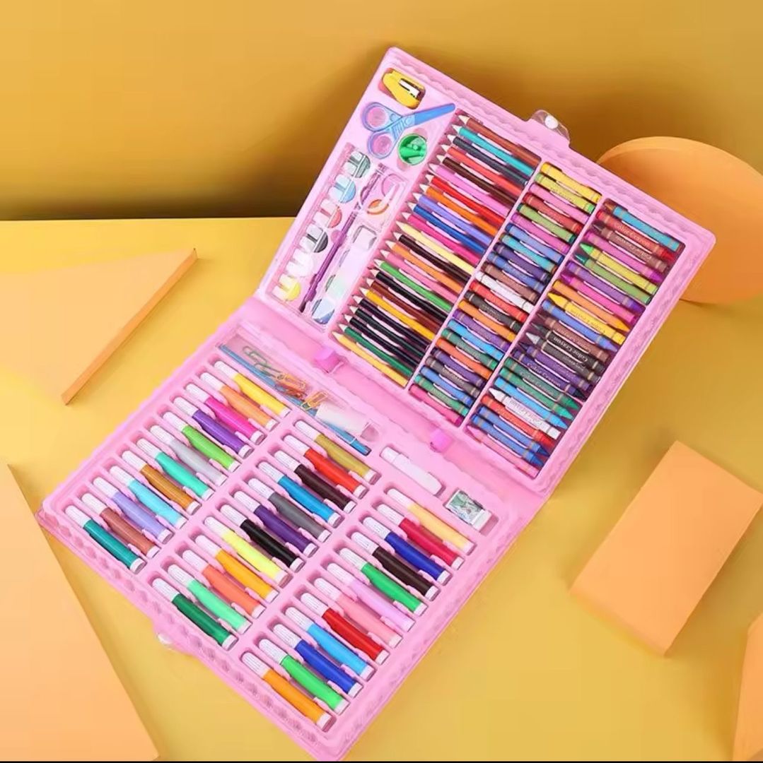 Set de arte 150 piezas 