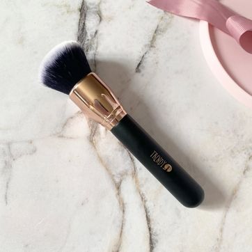 Imagen del producto BROCHA INDIVIDUAL BASE KABUKI 