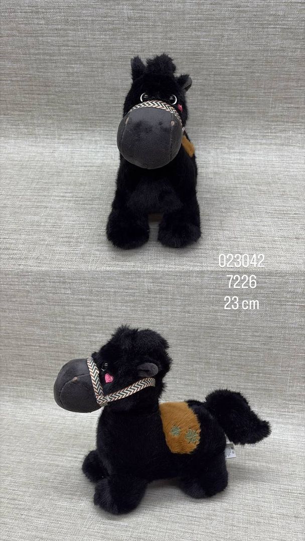 CABALLO NEGRO 23 CM