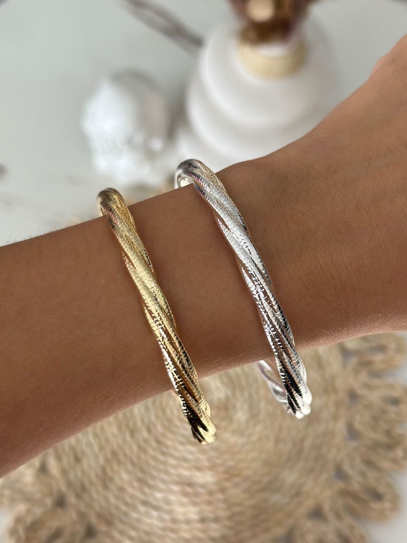 Pulsera cruzada 