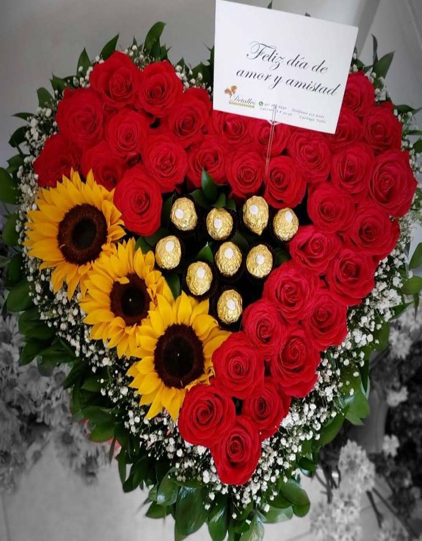 corazon rosas y girasoles