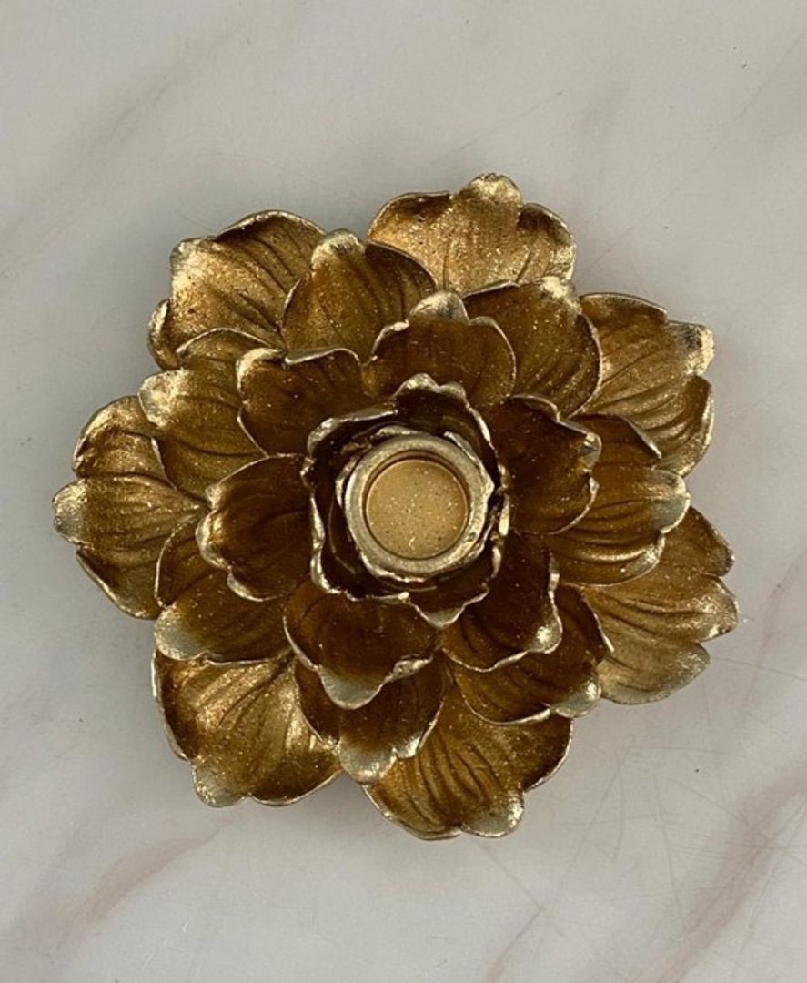 Candelabro Resina Dorado