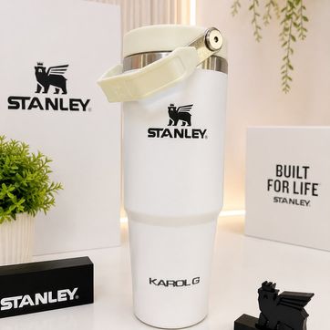 Imagen del producto TERMO DE LUJO STANLEY KAROL G