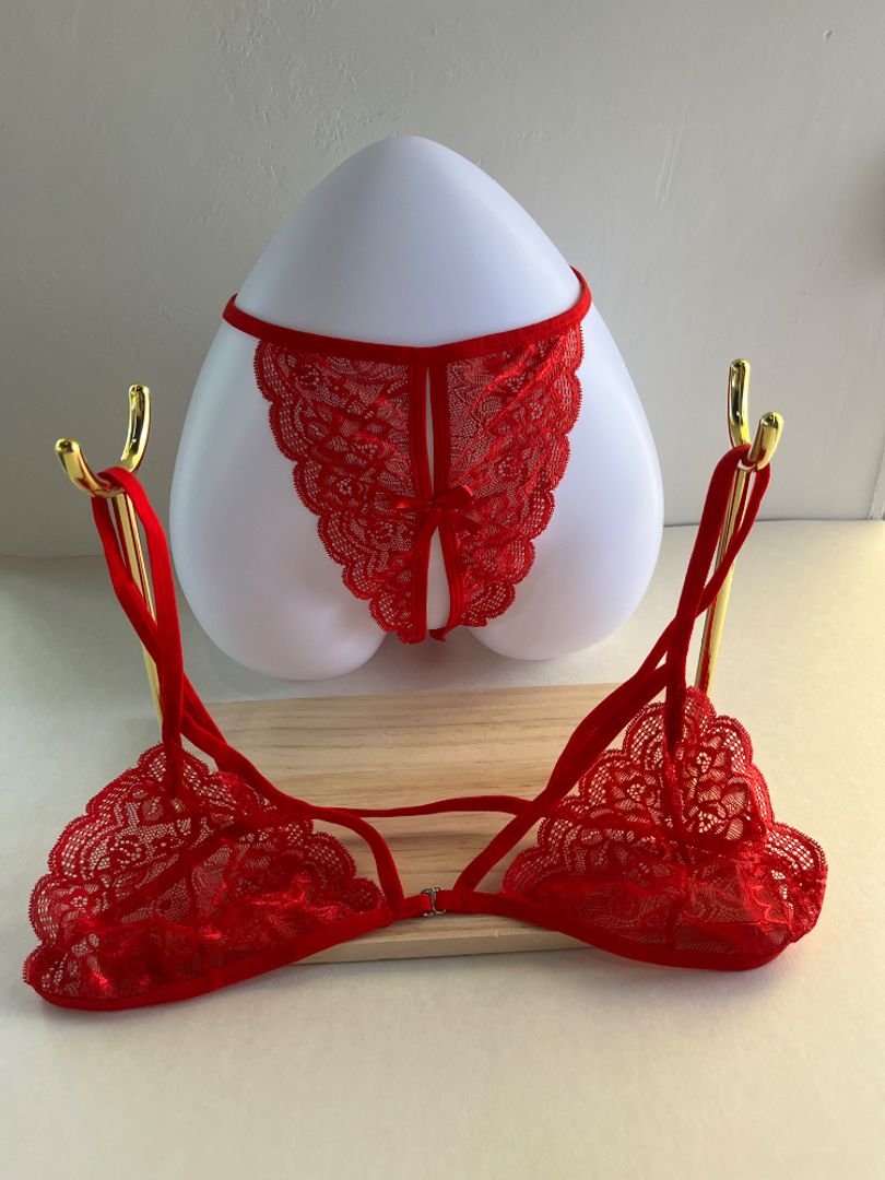 Set Básico + Panty Estilo Mariposa 