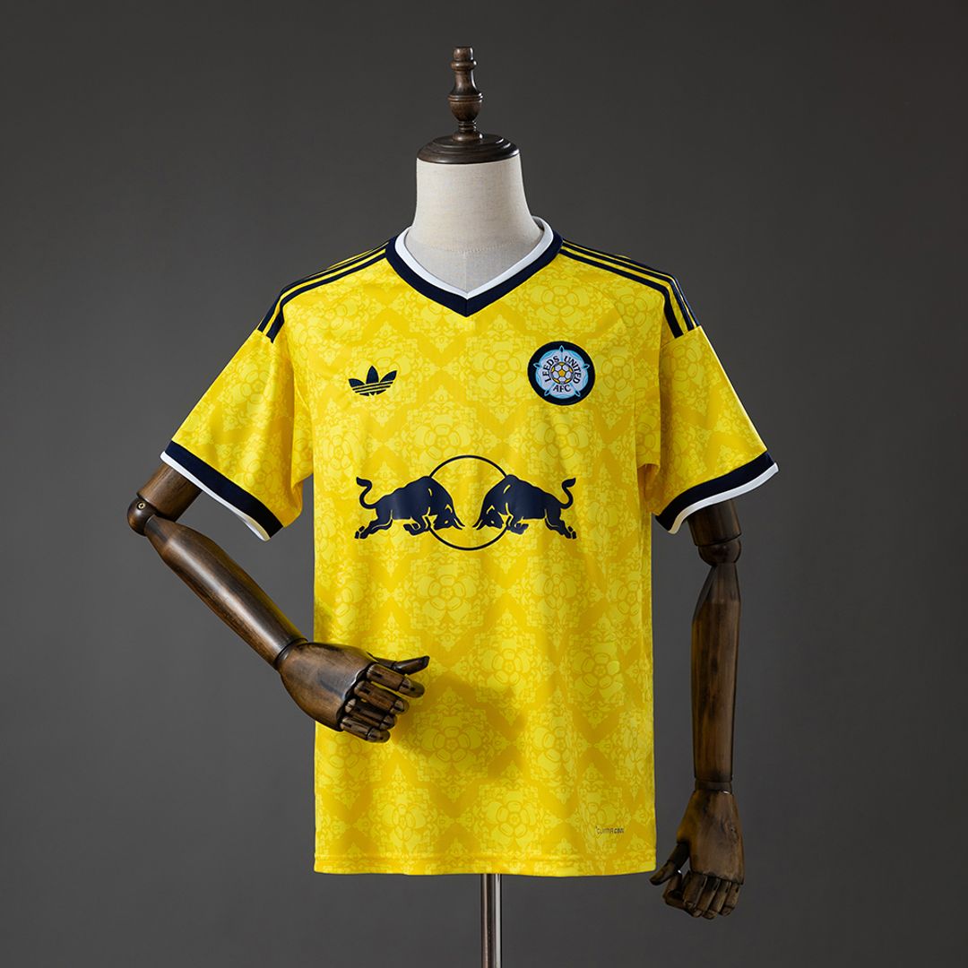 Leeds United 2026-27 Manga Corta Fan