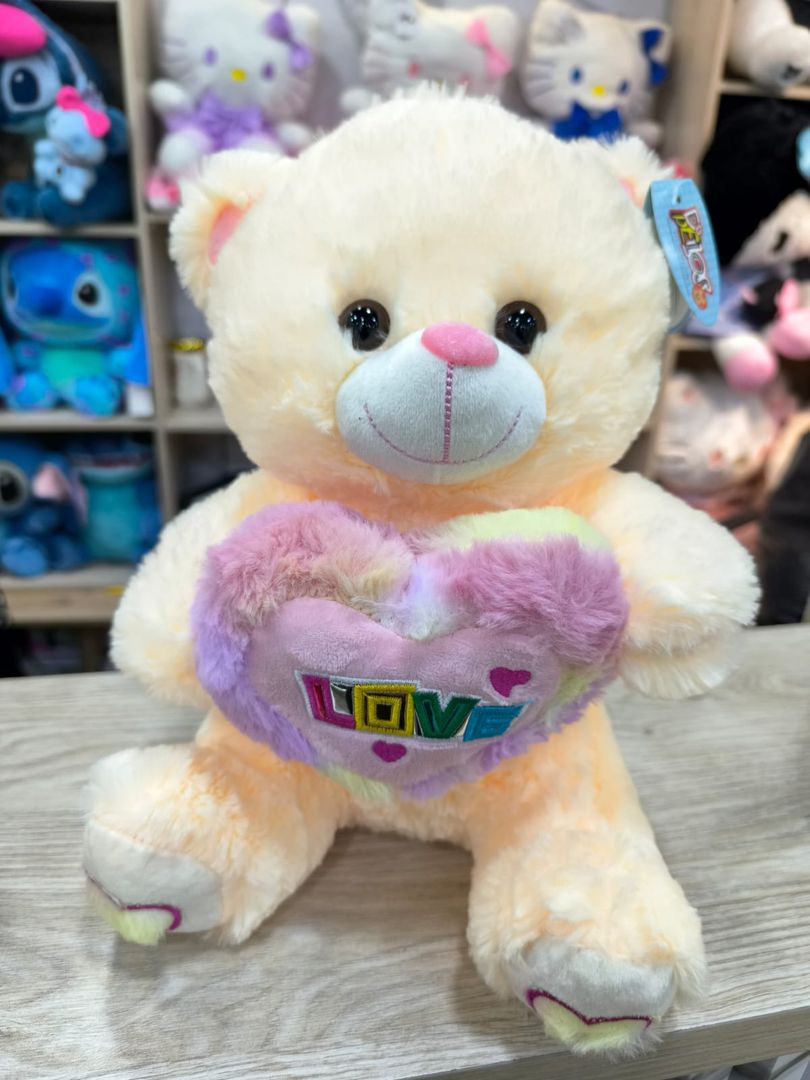 OSO CON CORAZON 3 COLORS 30cm. 